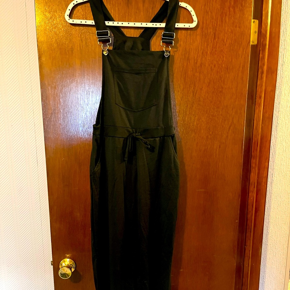 Black cloth overall pants